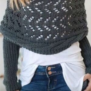Women's Gray Knit Sweater